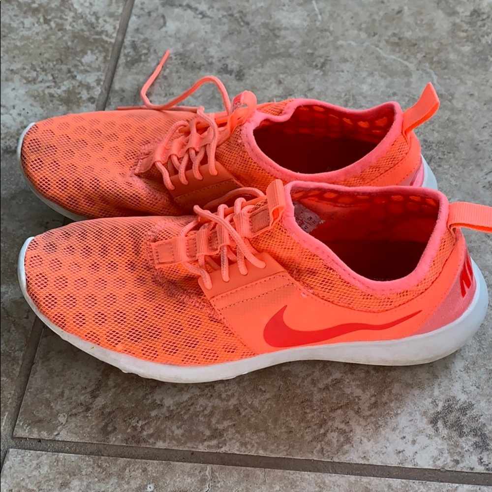 Nike Juvenate